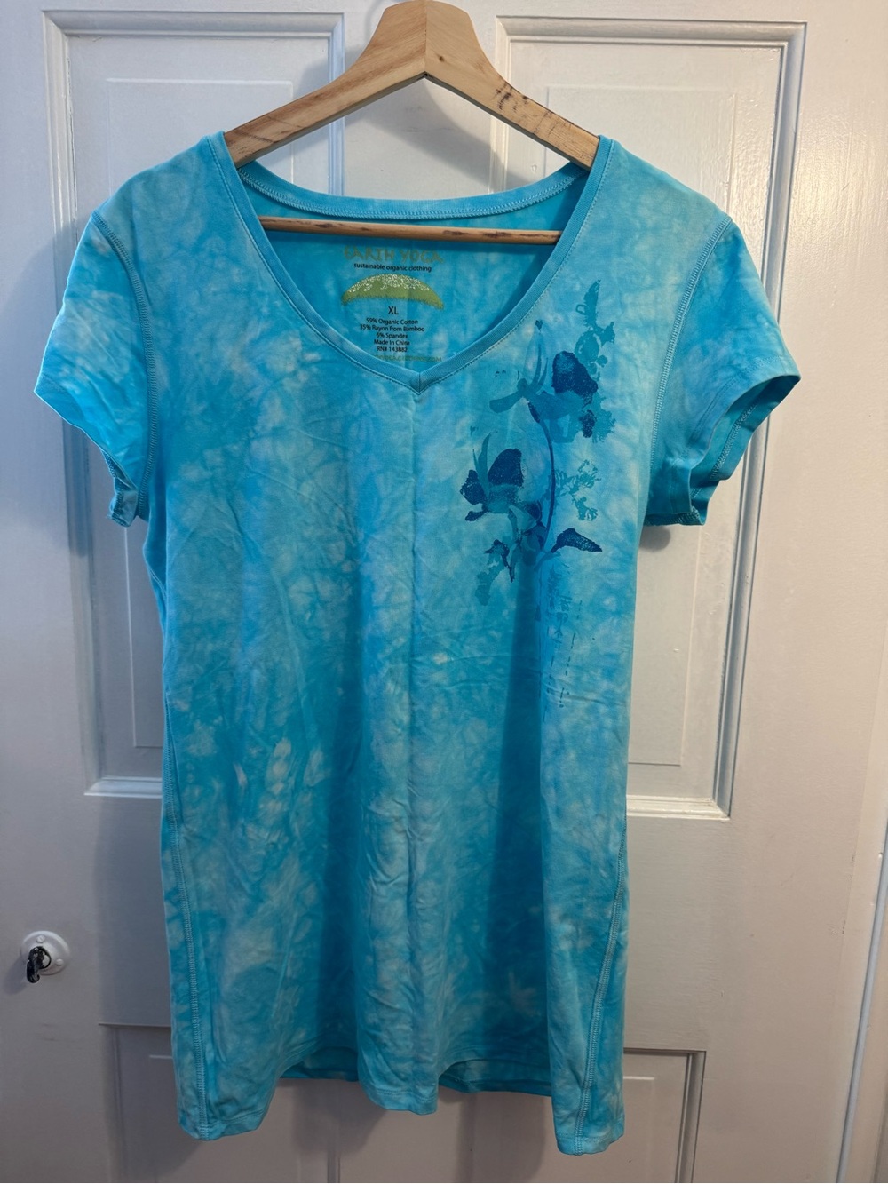 Earth Yoga Women's Turquoise Tie-Dye V-Neck Tee with Floral Print